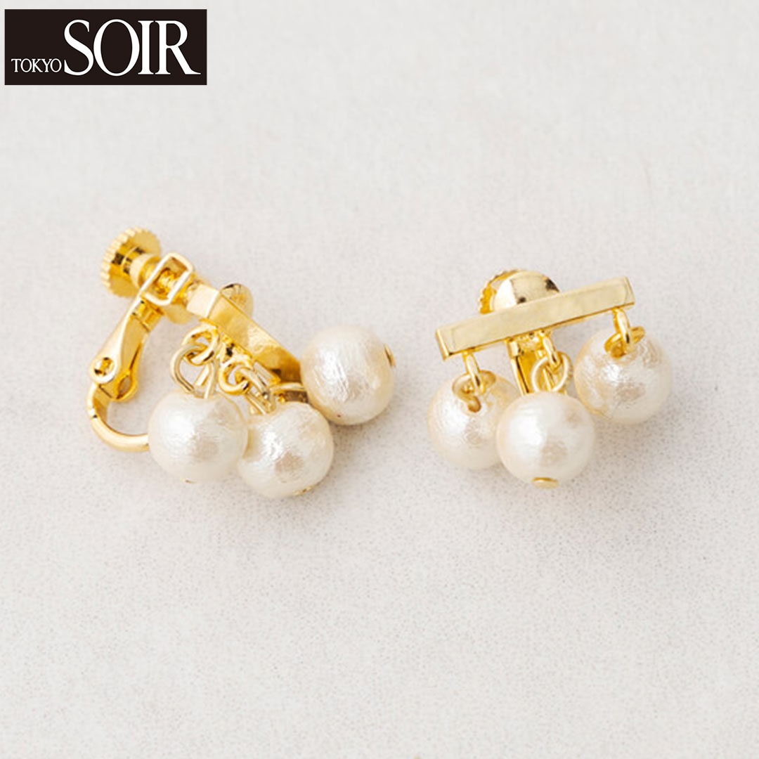 【東京ソワール】日本製 重くないコットンパールのイヤリング