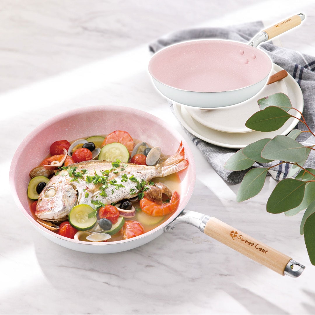 軽~いフライパン26cm スイート リーフ ギフト プレゼント 贈り物 贈呈 ご褒美 【代引不可】