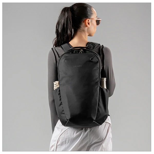 パックセーフ Pacsafe V24 バックパック (12970389)(ジェットブラック