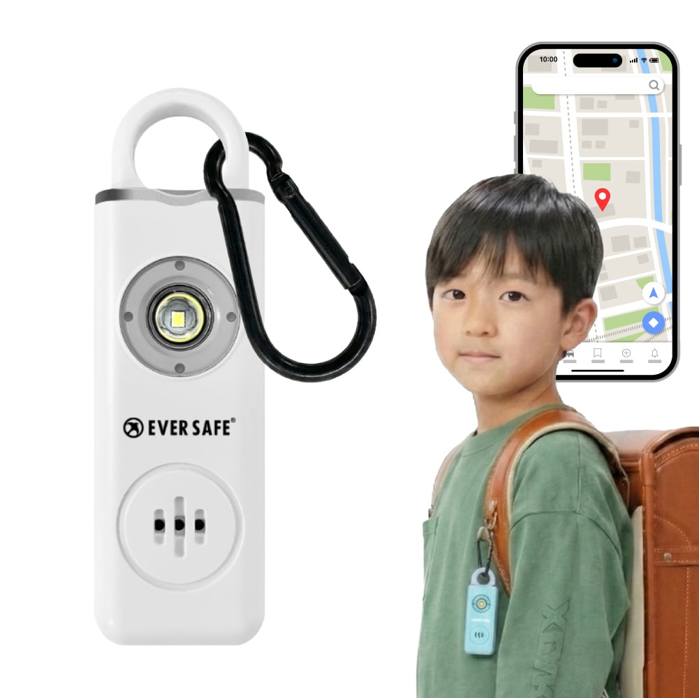 GPS追跡 防犯ブザー スクエア ホワイト 1個 防犯グッズ LEDライト 130dB 大音量 防犯対策 位置情報 充電式 カラビナ 見守り 小学生 護身用 女性 高齢者 夜道 迷子 紛失防止 子供 ARIZA PB03 EVERSAFE (メール便8個まで)