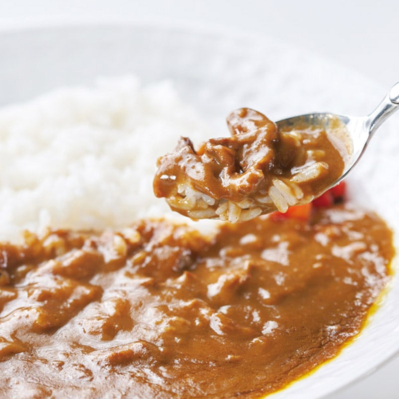 大阪 洋食Revo 和牛すじカレー(レトルト)／カレー 惣菜・レトルト 食品 送料無料 取り寄せ グルメ 産地直送 センター スイーツ バレンタイン チョコ 以外 子供 友達 ホワイトデー お返し 人気 カード