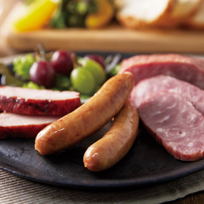 ニッポンハム 本格派吟王ギフトセット／マグロ 魚介類・水産加工品 食品 送料無料 取り寄せ グルメ 産地直送 センター スイーツ バレンタイン チョコ 以外 子供 友達 ホワイトデー お返し 人気 カード