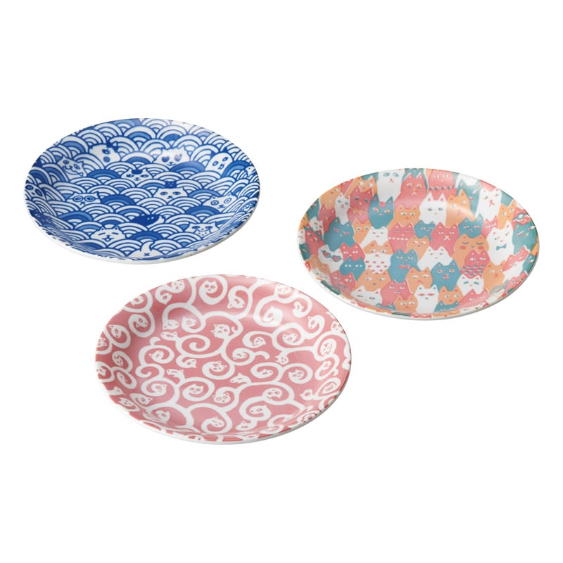 愛sayama ねこだらけ デザート皿3枚組セット ／皿・プレート 食器 キッチン用品 ギフト プレゼント プチギフト 祝い お年賀 御年賀 2026 送料無料 人気 年始挨拶 バレンタイン チョコ 以外 子供 友達