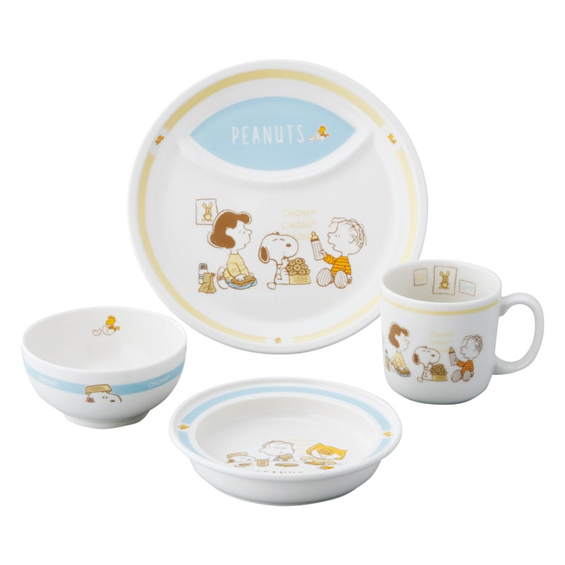 ピーナッツ スヌーピー 4ピースセット /ベビー食器 授乳用品・ベビー用食事用品 キッズ・ベビー・マタニティ ギフト プレゼント プチギフト 祝い お年賀 2026 バレンタイン プレゼント