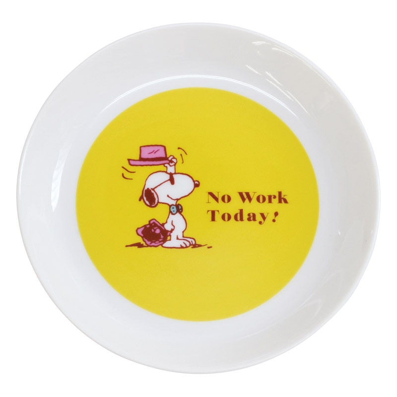 スヌーピー NOWORK パンプレート イエロー ／皿・プレート 食器 キッチン用品 ギフト プレゼント プチギフト 祝い お年賀 御年賀 2026 送料無料 人気 年始挨拶 バレンタイン チョコ 以外 子供 友達