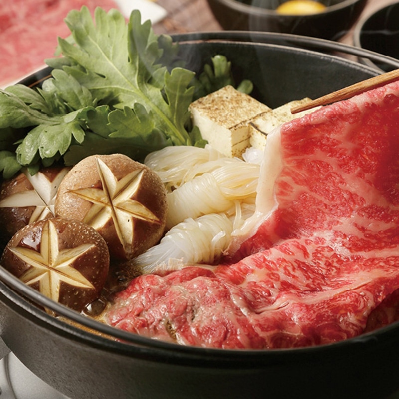 神戸牛すき焼き肉(かた) ／セット・詰め合わせ 牛肉 精肉・肉加工品 食品 お歳暮 お年賀 御歳暮 御年賀 ギフト 送料無料 クリスマス プレゼント ギフト