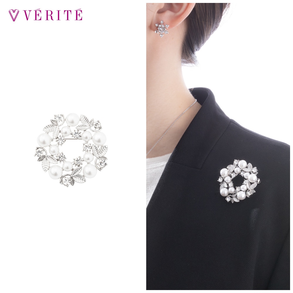 プラスチックパール リース ブローチ (シルバーカラー) 132408120486