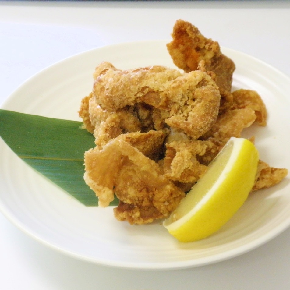 【福岡】道の駅むなかた限定 旨味あふれる鶏皮をカラッと揚げた むなかた鶏の鶏皮チップス「KAWACHI~」 5個セット