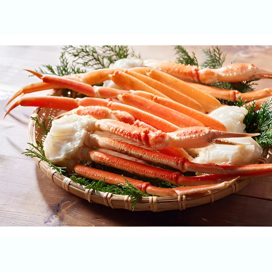 【北海道】食べ応え抜群! 大型ズワイガニ 足 1kg(3肩～5肩)
