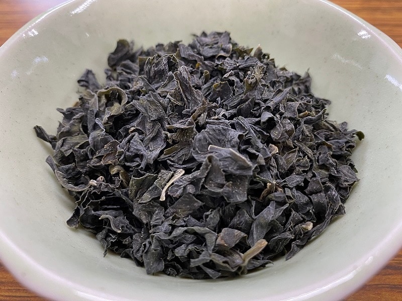 【福岡】道の駅むなかた限定 玄界灘の荒波に育まれた宗像産天然乾燥わかめ 業務用200g