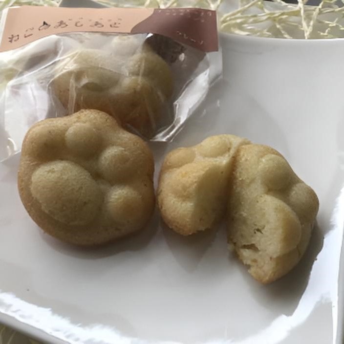 【宮城】「ねこのあしあと」6個入り(プレーン3個、コーヒー3個)猫好き必見!贅沢バター使用フィナンシェ