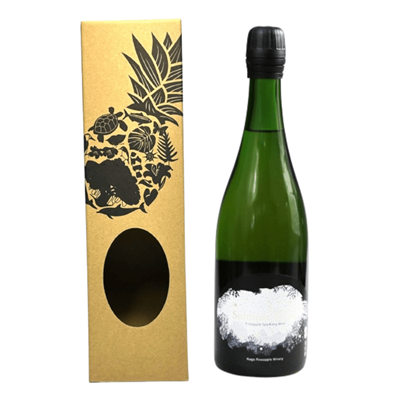 名護パイナップルワイナリー　サマースノースパークリング　甘口　750ml　9度