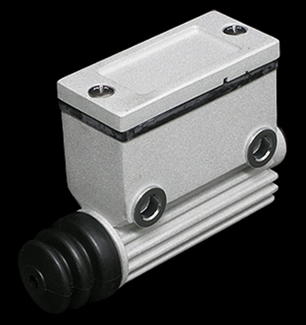 002985 ネオファクトリー プレーンリアマスターシリンダー 42453-80A