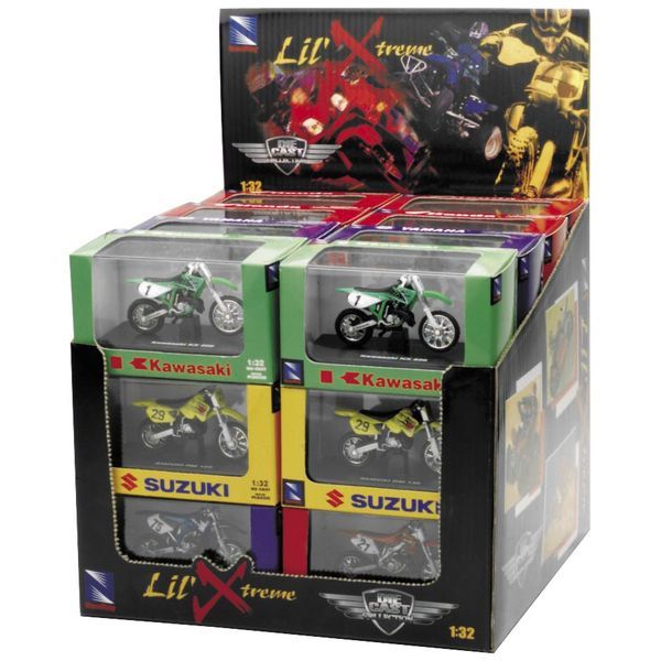 06227C ニューレイ New Ray Toys ダートバイクとATVアソートメント / スケール 1:32 24個入り