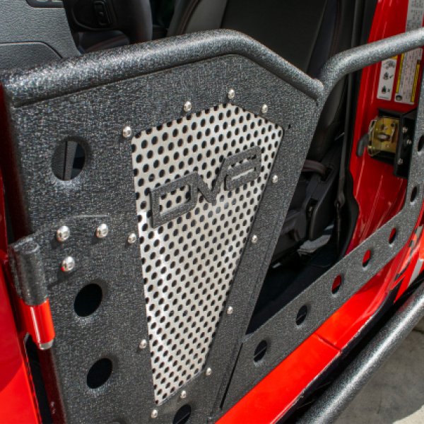 DV8 Offroad ジープ 18+ ラングラー JL / 20+ Gladiator JT フロント Rock Doors w/ Perforated アルミニウム Mesh