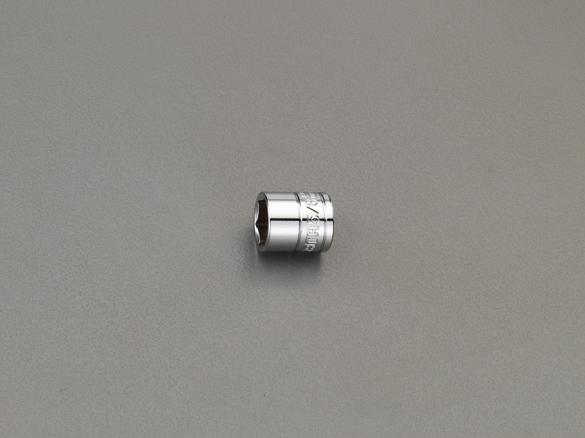 EA687BS-106 エスコ ESCO 3/8"sqx 9/16" ソケット