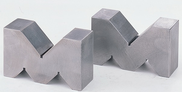 EA719DD-3 エスコ ESCO 100x 58x 35mm A型Vブロック(機械仕上)