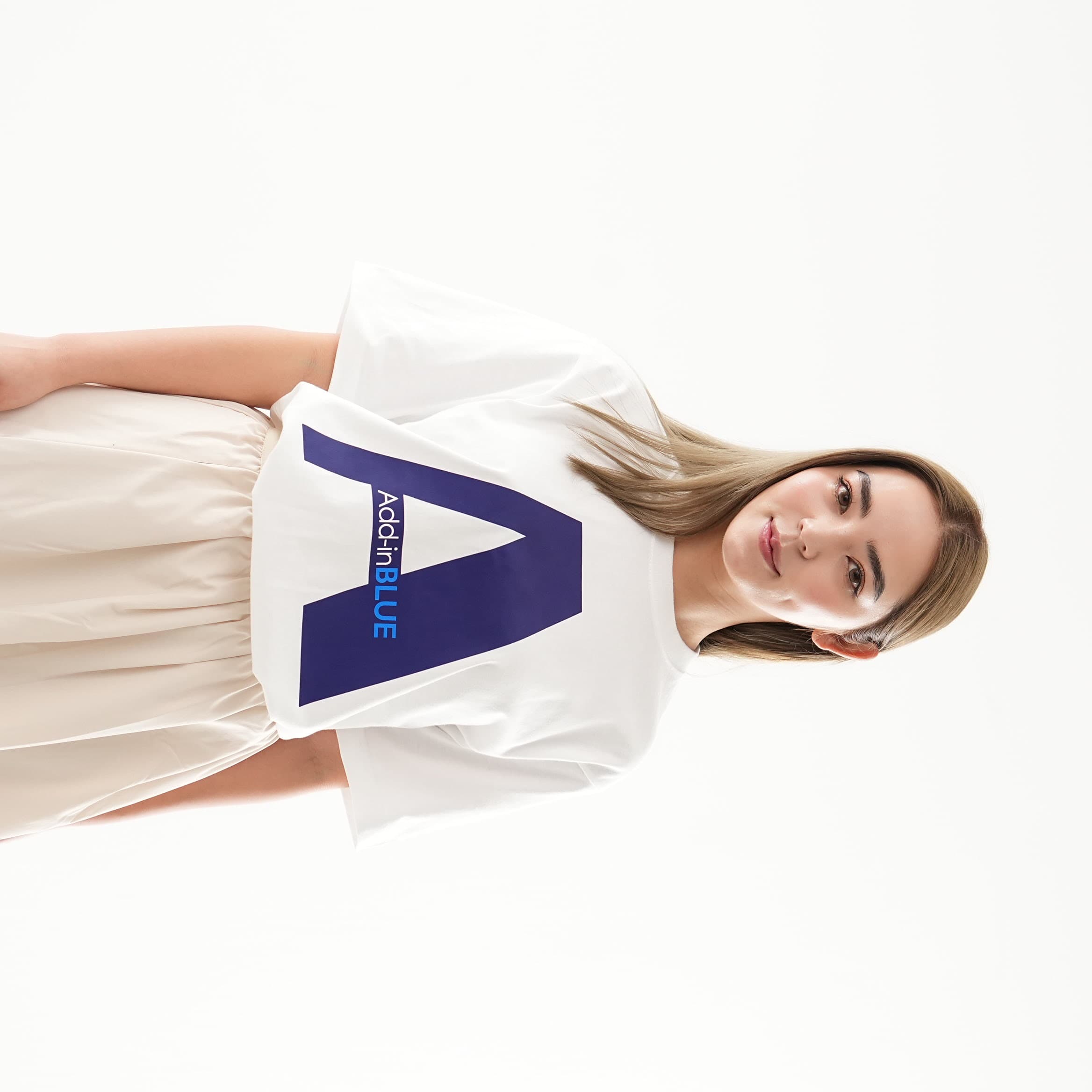 Add-in Blue ロゴTシャツ